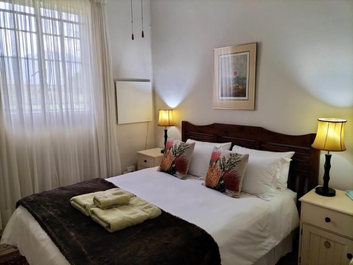 Olive And Vine Farm Cottage ฟรันเชิค ภายนอก รูปภาพ