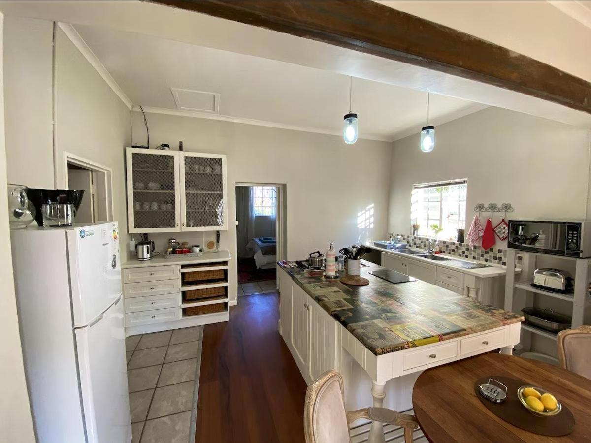Olive And Vine Farm Cottage ฟรันเชิค ห้อง รูปภาพ